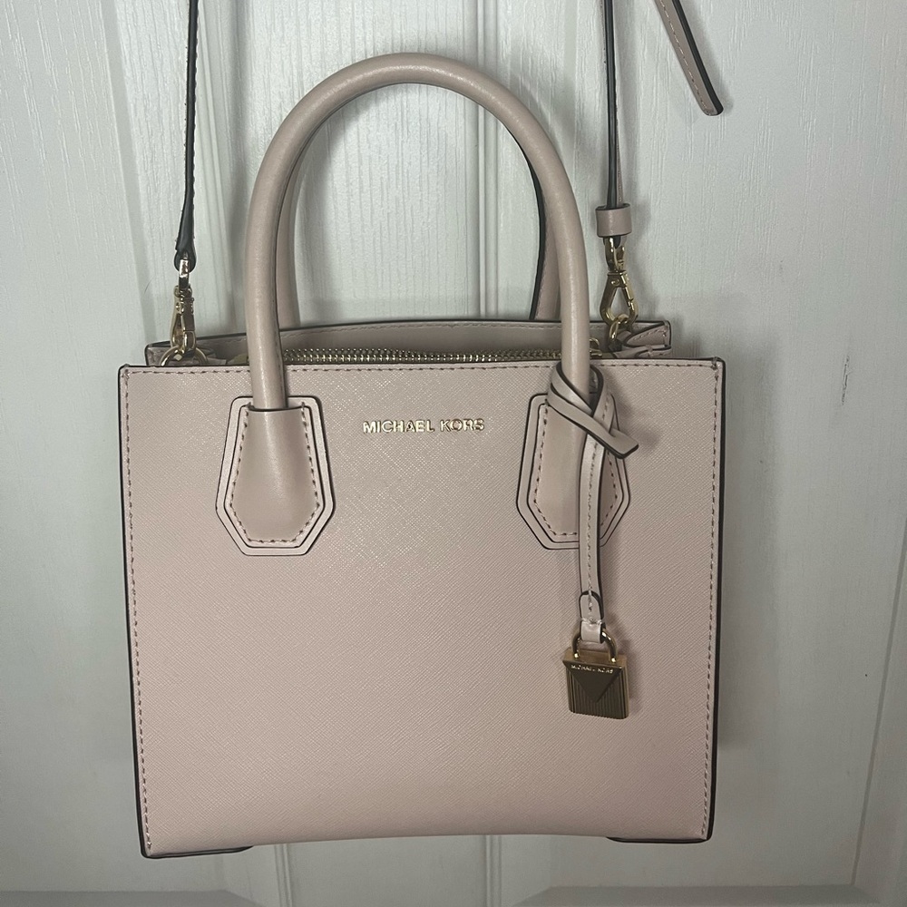 Michael Kors small light pink tote